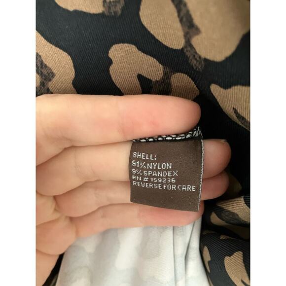 J. McLaughlin Sophia Dress in Sahara Print Stretch Wrinkle Resistant Size XS - Picture 6 of 7